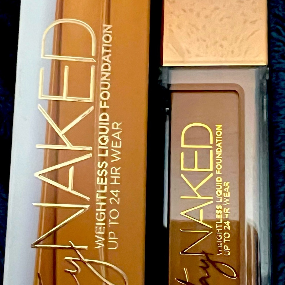 NWOT Urban Decay Foundation